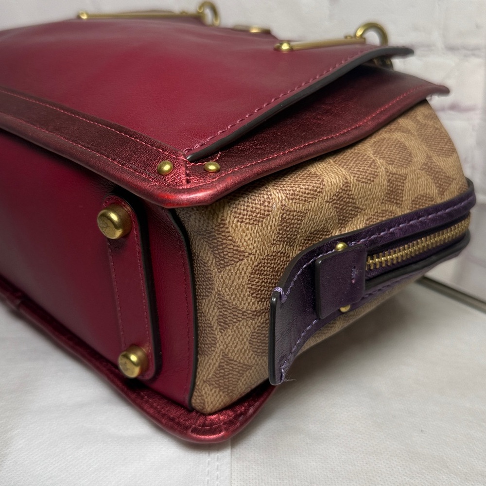 LOWST Coach Dreamer 27 “Endless Possibilities of NYC” Leather Crossbody Handbag - Picture 13 of 16